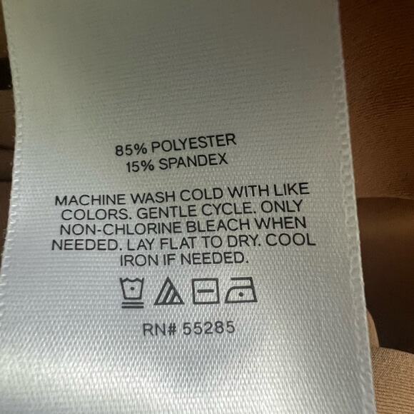 EXPRESS Bodysuit V Neck Sleeveless Tan/ Light Brown. Size Large - Picture 10 of 10